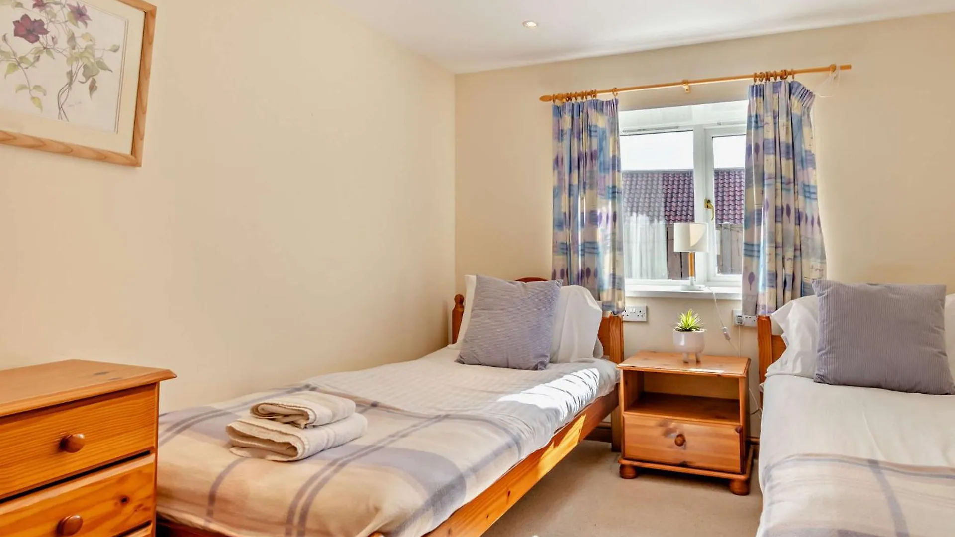 Starling Cottage Pickering 0*,